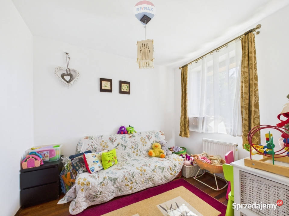 Dom wolnostojący z garażem Łopuszna sprzedam