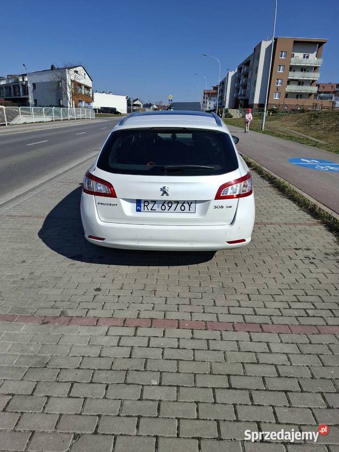 Peugeot 508 SW 2012 eHDI diesel 1560 3 automatyczna