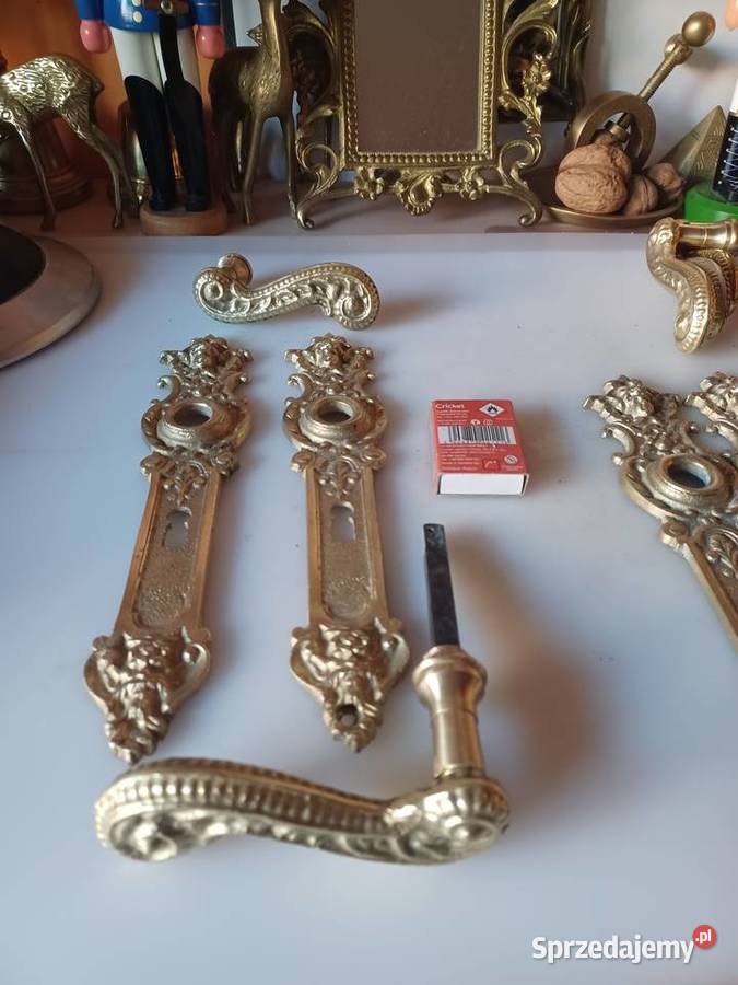 Mosiężne klamki i szyldy pałacowe Poznań