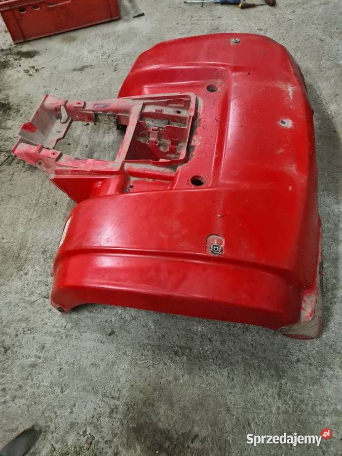 Blotnik tyl suzuki eiger 400 plastik Wiele
