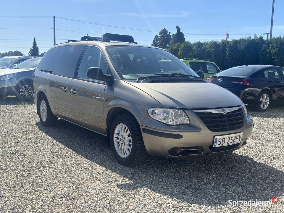 Chrysler Grand Voyager 2004r 7 osobowy światła przeciwmgielne śląskie