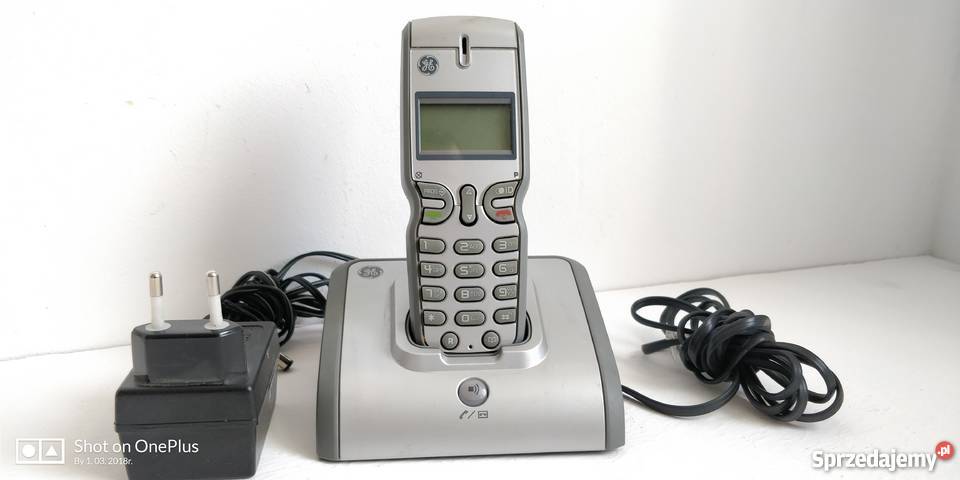 Stacjonarny cyfrowy telefon bezprzewodowy GE DECT 21858 - 1.