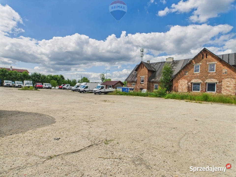 SPRZEDAM OBIEKT NA UTWARDZONEJ DZIAŁCE W RYBNIKU Sprzedaż Rybnik
