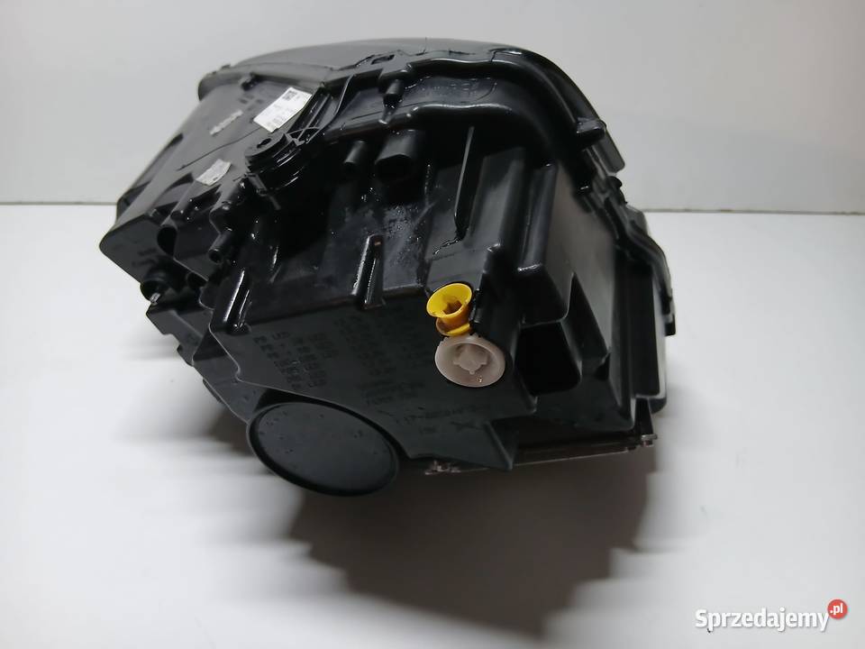 Skoda Karoq lampa reflektor Full Led prawy przód Lampy przednie Warszawa