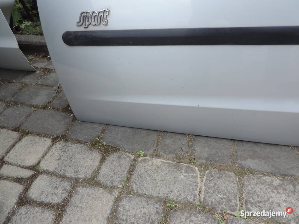 DRZWI LEWY PRZÓD OPEL CORSA C 3D Z157 Drzwi Nowy Sącz