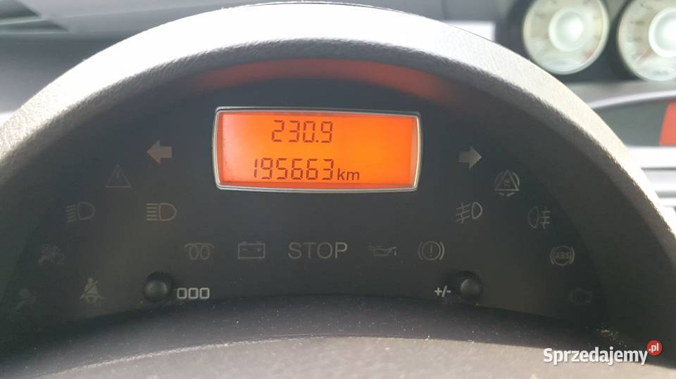 20 benzyna nieuszkodzony Komprachcice
