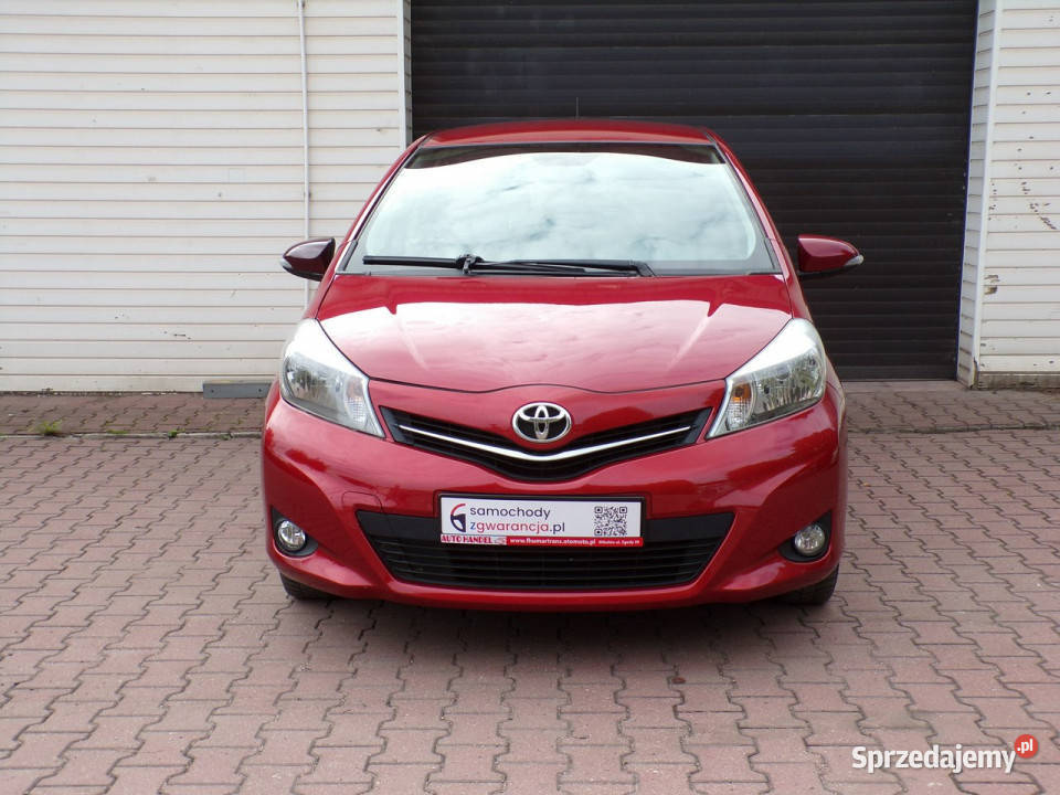 Toyota Yaris Navigacja Kamera cof I właść III śląskie Mikołów