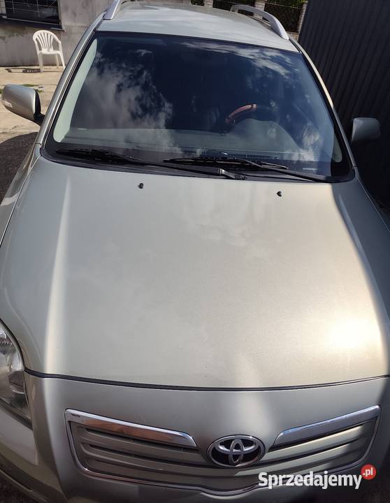 Toyota Avensis T 25 kombi hak światła przeciwmgielne Avensis podlaskie Łomża