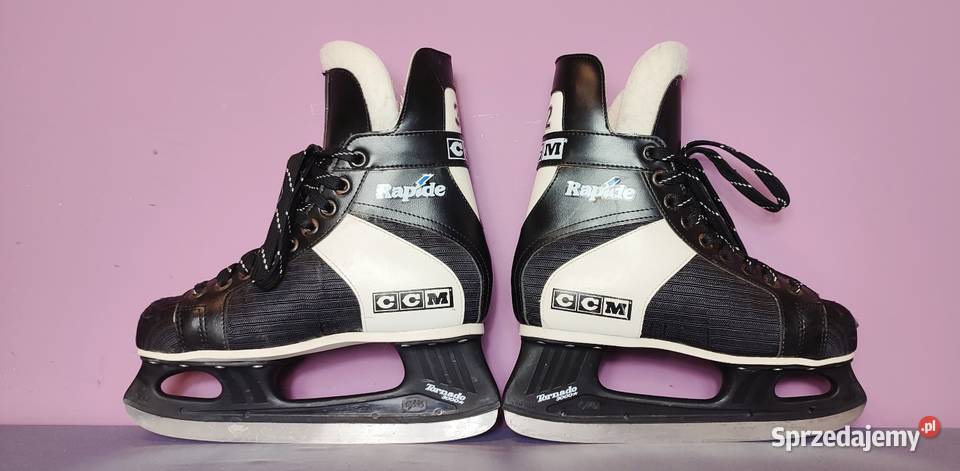 Łyżwy CCM hokejowe rozmiar 41 26 92 Łyżwiarstwo i hokej Jasień
