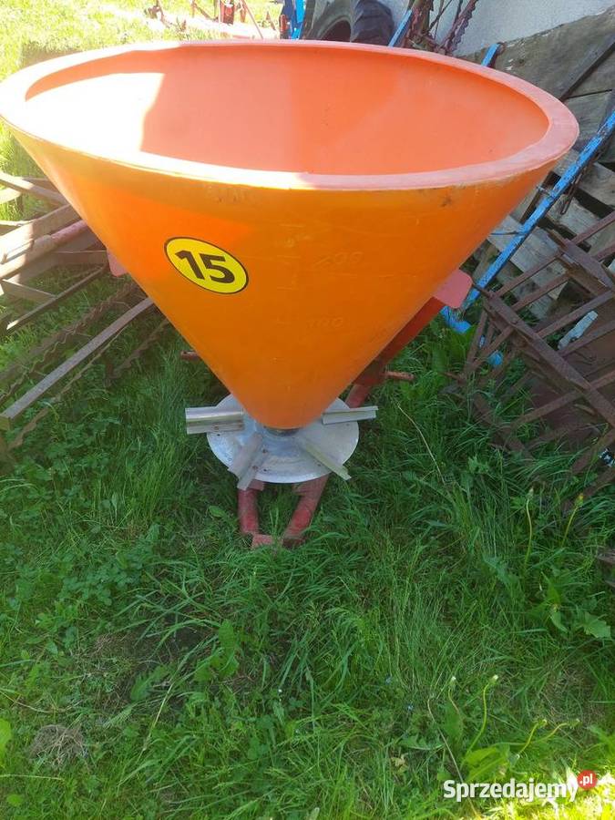 Rozsiewacz nawozów bąk Domaradz