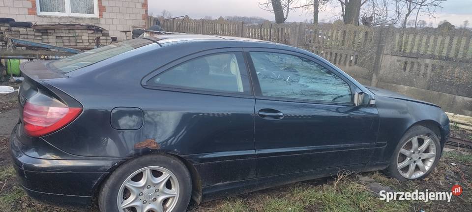 Części Mercedes Benz c180 Daszyna sprzedam