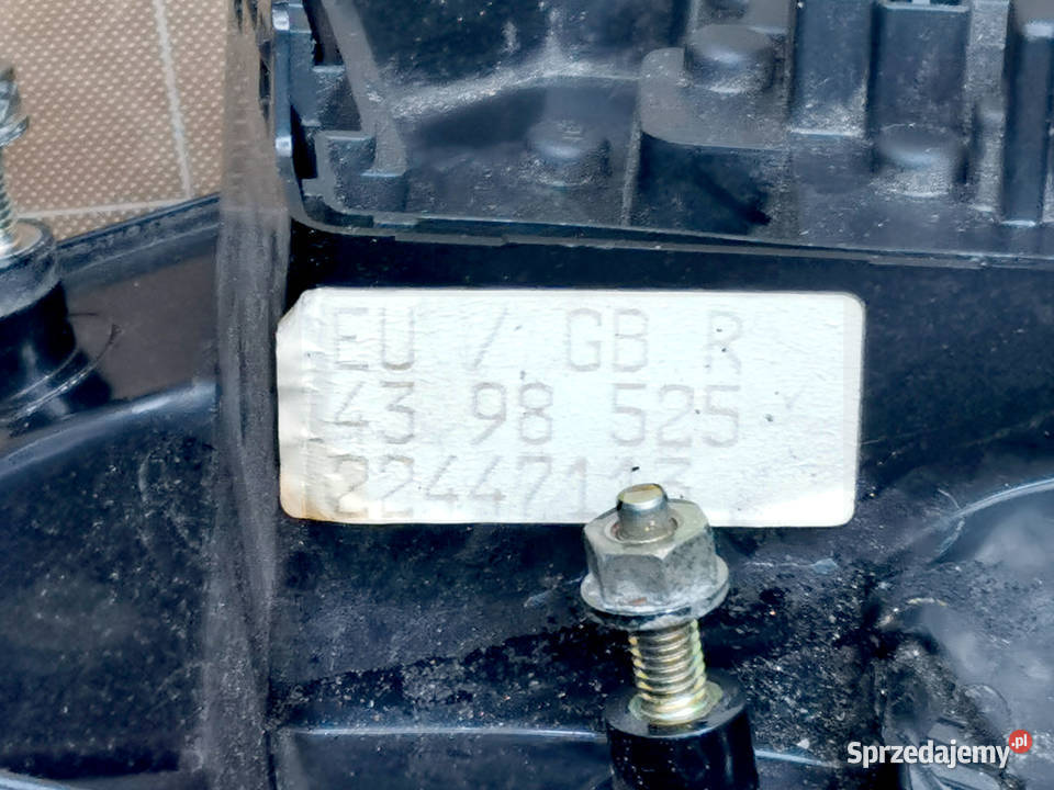 Saab 900 NG Lampa prawy tył 150 mazowieckie Warszawa