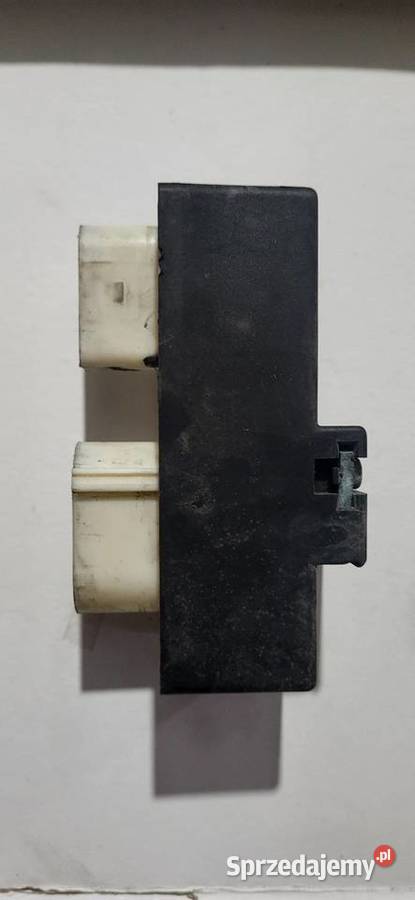 Sterownik przekaźnik wentylatorów Vw Golf 4 Bora