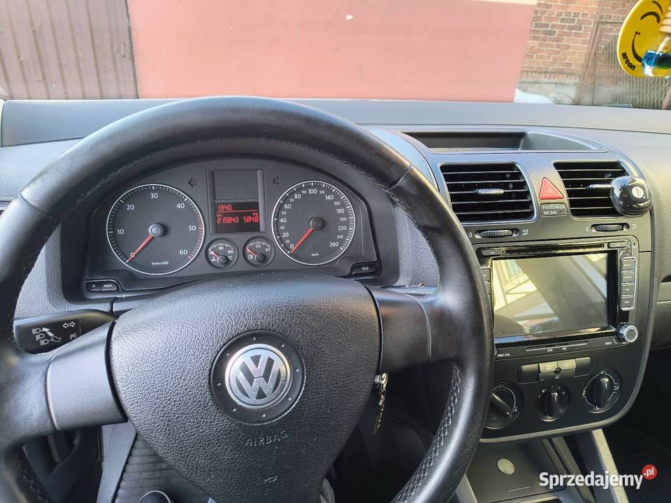 Sprzedam Golf 5 kombi 19 TDI 105 2009 Żychlin