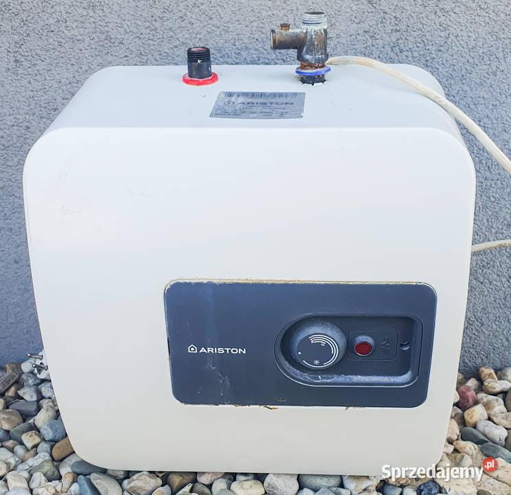 Pojemnościowy ogrzewacz wody 12kW Ariston PRO 10