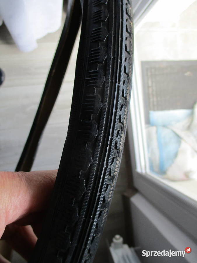 opona stomil 24cale nowa Solca Mała