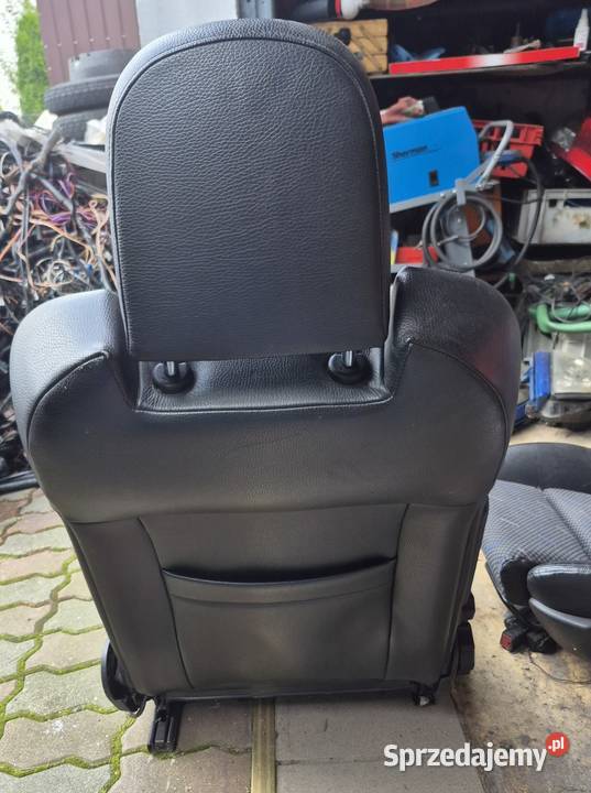 Komplet foteli Recaro Myszków