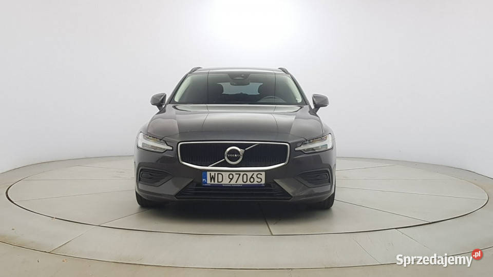 Volvo V60 B4 D Core Z Polskiego Salonu Faktura serwisowany w ASO Warszawa