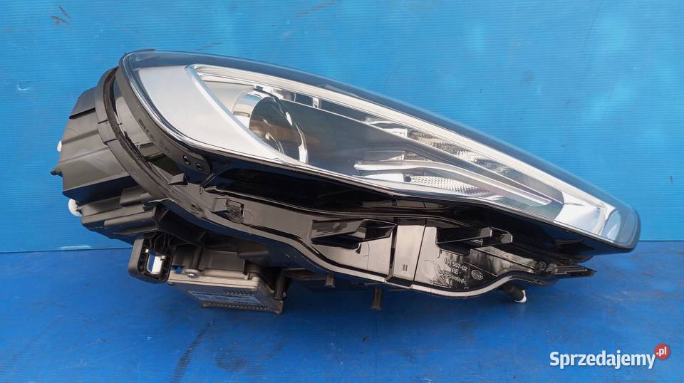 Reflektor Przód strona prawa Audi A3 S3 8V Nowy Tomyśl