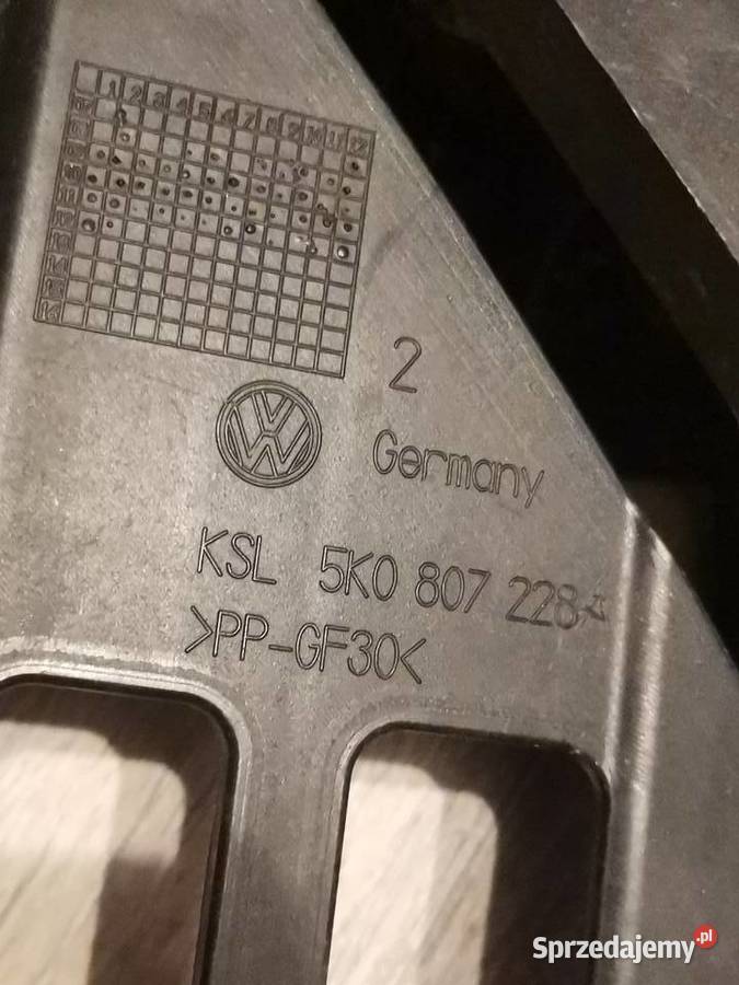 VW GOLF VI PRAWY ŚLIZG MOCOWANIE LAMPY PRZÓD osobowe wielkopolskie sprzedam