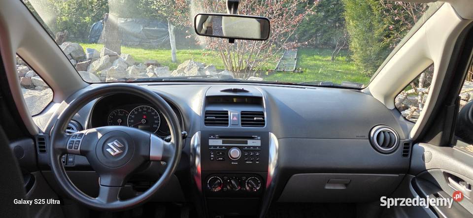SUZUKI SX4 15 VVT Comfort Super stan isofix śląskie Kozy sprzedam