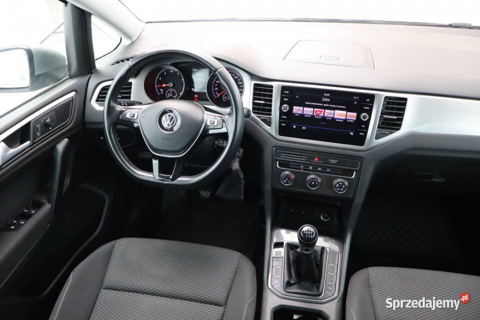 VW Golf Sportsvan 10 TSI