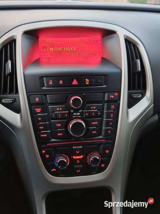 Opel Astra J 16 benzyna Ecotec Ostrowiec Świętokrzyski