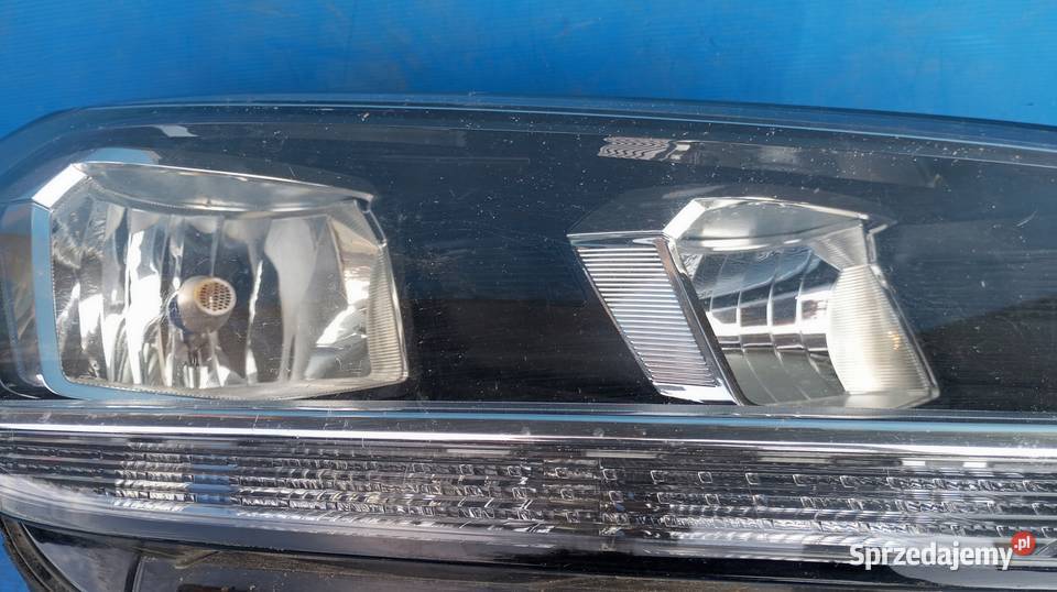 LAMPA PRAWY PRZÓD REFLEKTOR VW TOURAN III 3 5TB Nowy Tomyśl