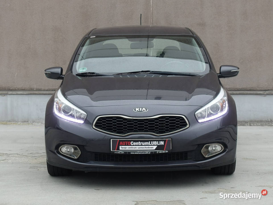 Kia Ceed 16 CRDI 128NawiKameraGrzana Lublin
