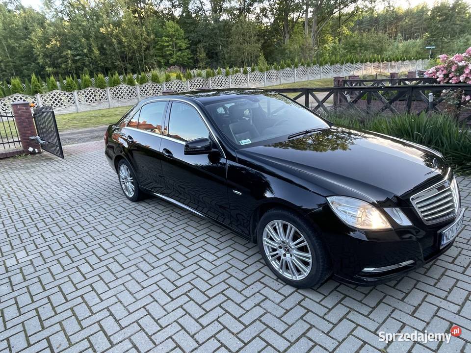 MercedesBenz E250 W212 2012 r 4matic Tomaszkowo sprzedam