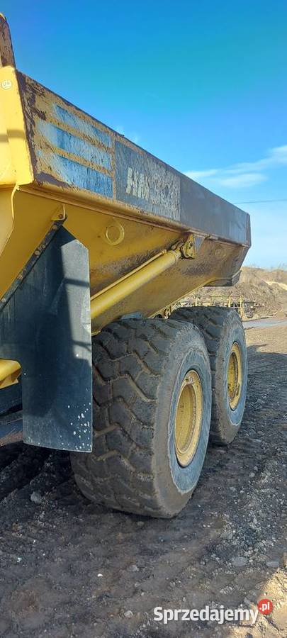 Wozidlo budowlane Komatsu HM 300 3 podobne do