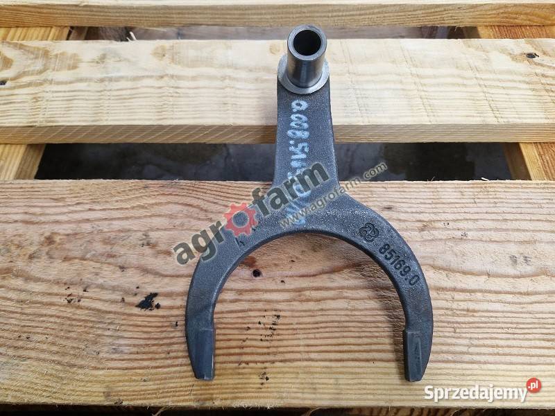 Widełka skrzyni biegów DeutzFahr Agrolux 475 Byków