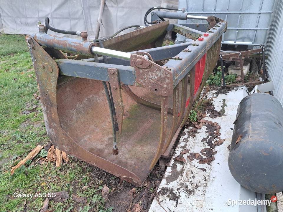 Łyżkokrokodyl w b stanie nieuszkodzony Maszyny rolnicze Iłża