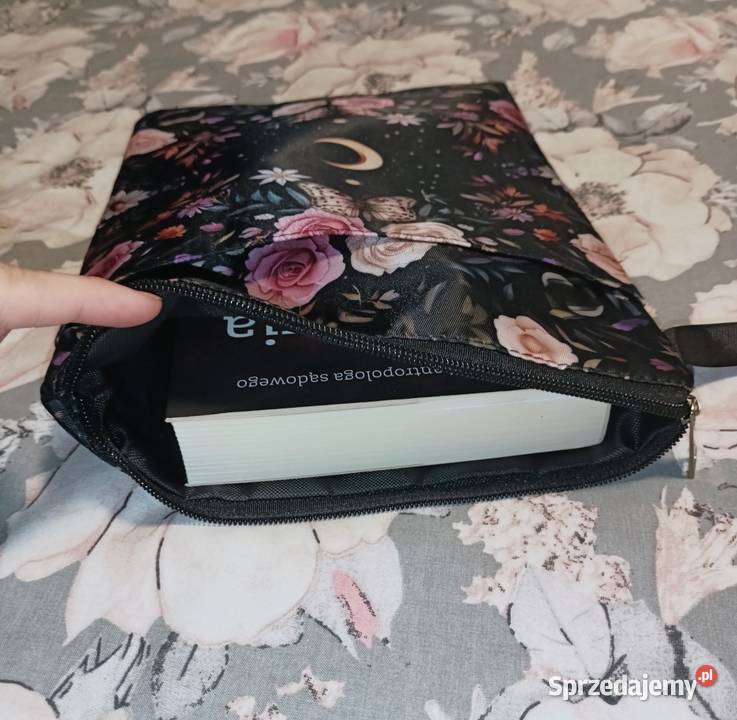 Pokrowiec na książki Wymiary 29x22 Nowy Andrychów