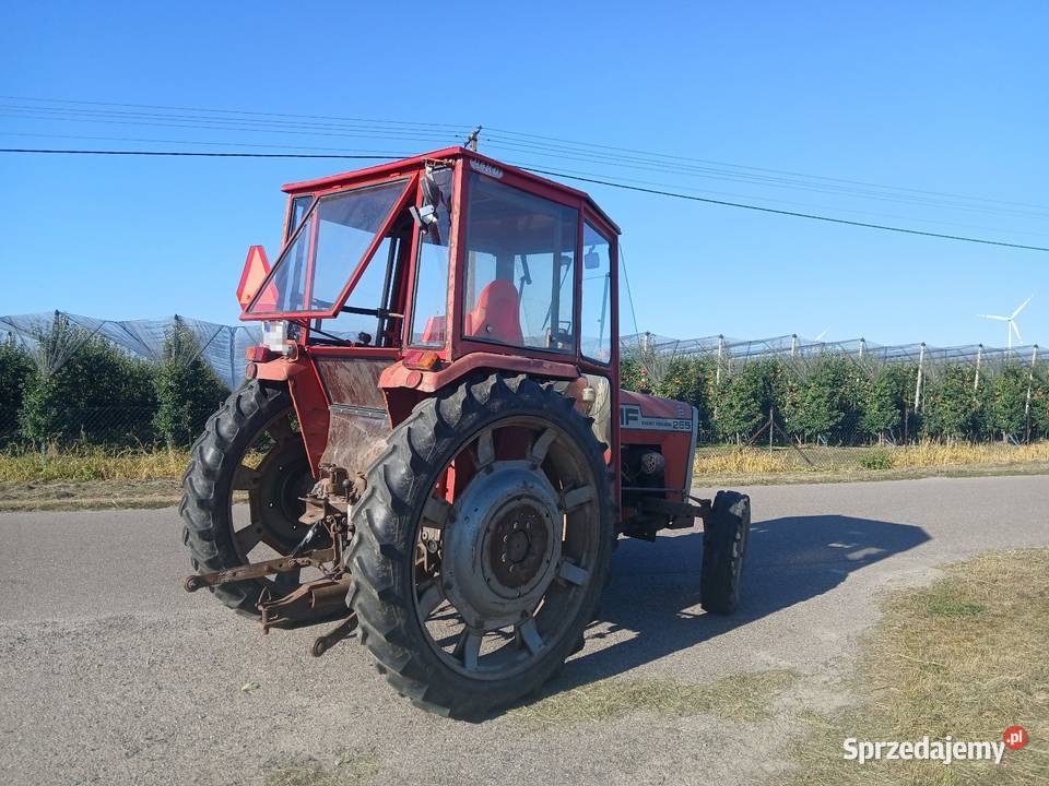 Massey Ferguson 255 3512235 2812 Zaczep górny Czarnożyły
