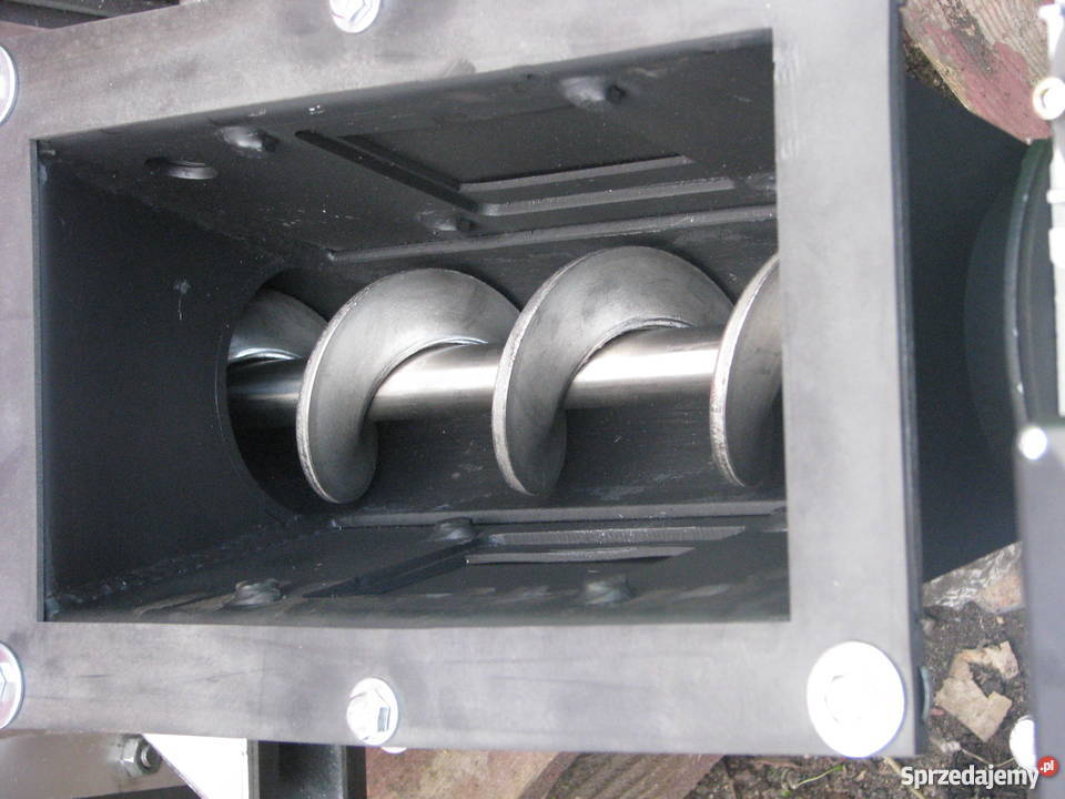 Kocioł kotły CO piec piece z podajnikiem 12 kW Węgorzewo