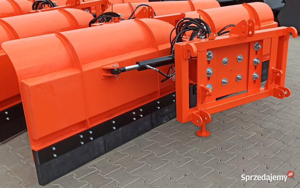 Duży mocny pług do śniegu do tura strzałka Metal Czarny Dunajec