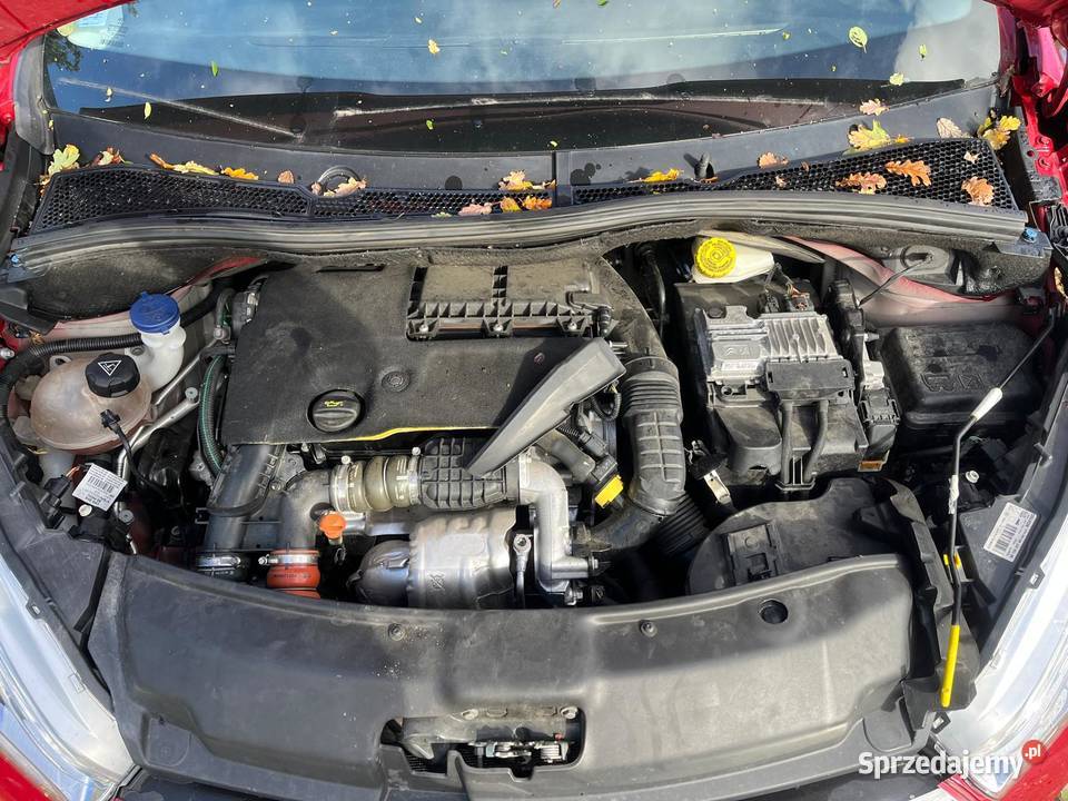 PEUGEOT 208 16 BlueHDi 100 Allure Business ES641