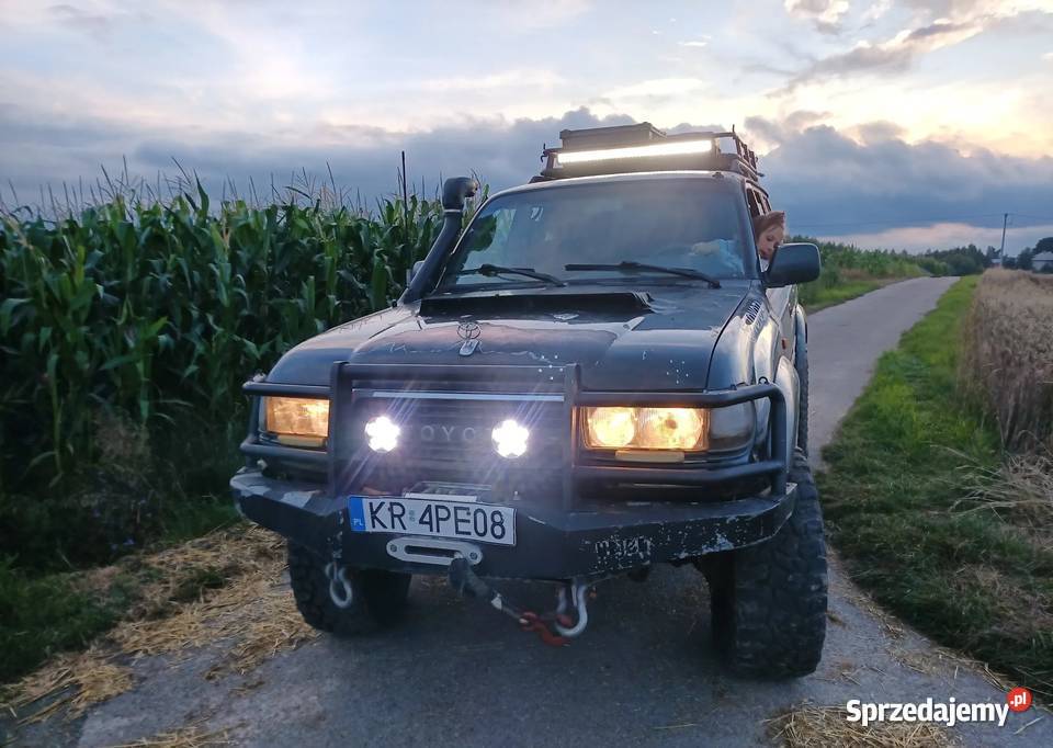 Toyota Landcruiser HDJ80 zadbana mechanicznie