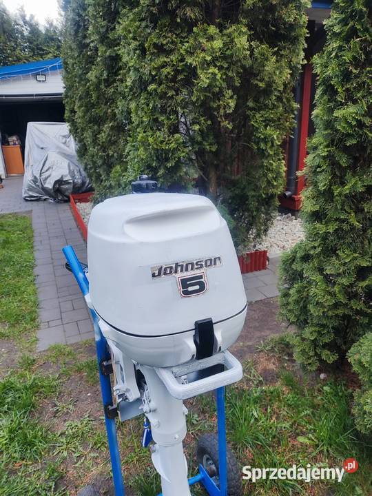 Silnik zaburtowy Johnson Evinrude 4 Tłuszcz