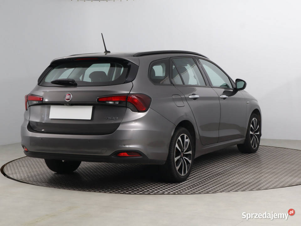 Fiat Tipo 14 TJet światła do jazdy dziennej dolnośląskie