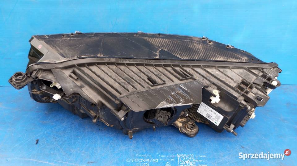 LAMPA PRAWY PRZÓD FULL LED EU 761941082A Nowy Tomyśl