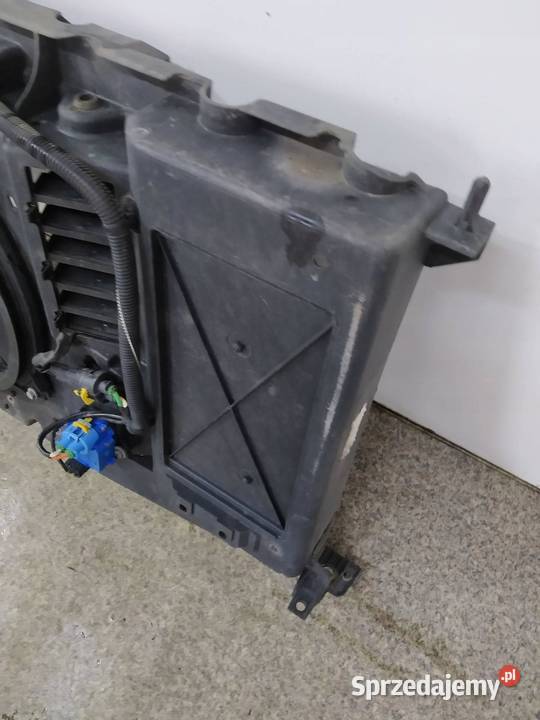 WENTYLATOR CHŁODNICY 16 B Peugeot 3008 I