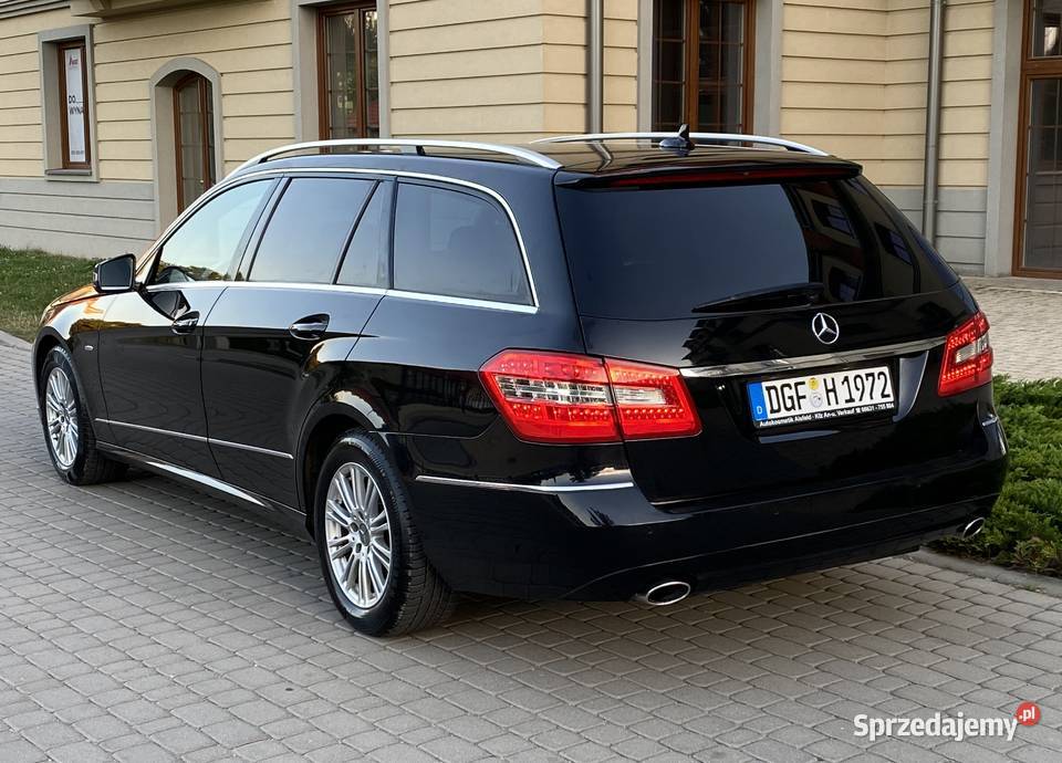 Mercedes E300CDI 231 Elegance 2011r BiXenon nawigacja Wrocław