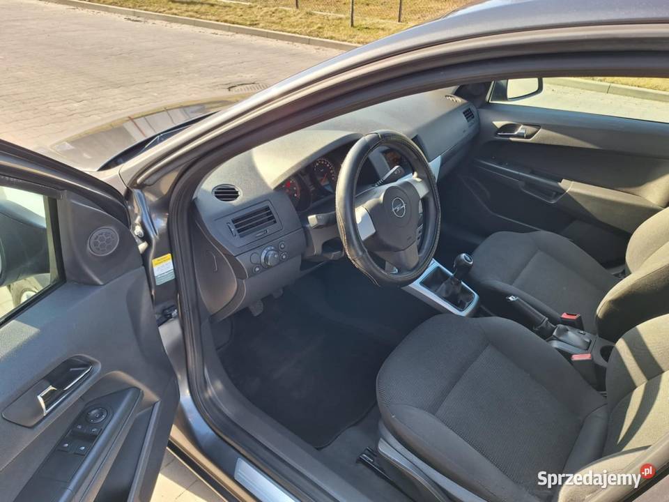Opel Astra H 14 benz 2009r manualna małopolskie