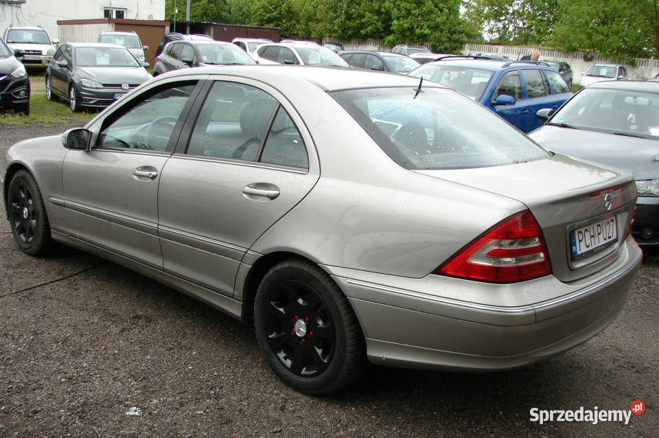 Mercedes C 220 22 CDI 136 W203 20002007 Zarejestrowany w Polsce Piła