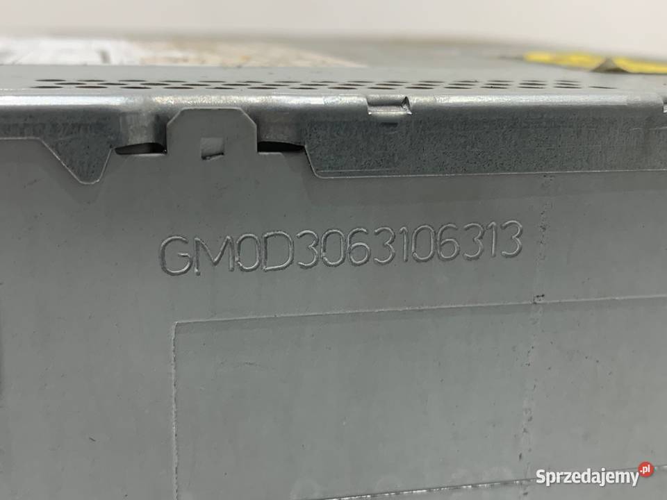 RADIO OPEL ZAFIRA B 13251048 0519 ODTWARZACZ