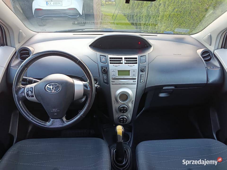 Toyota Yaris 13 Benzyna 87 2007r 133 Besko