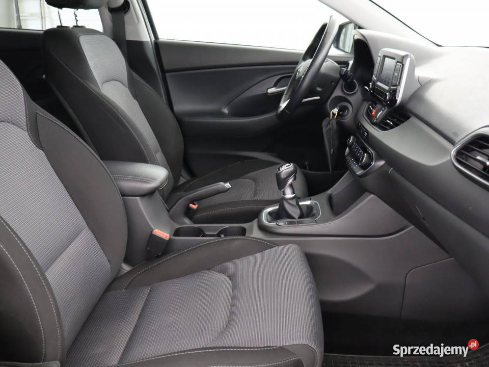 Hyundai i30 14 CVVT isofix Bielany Wrocławskie