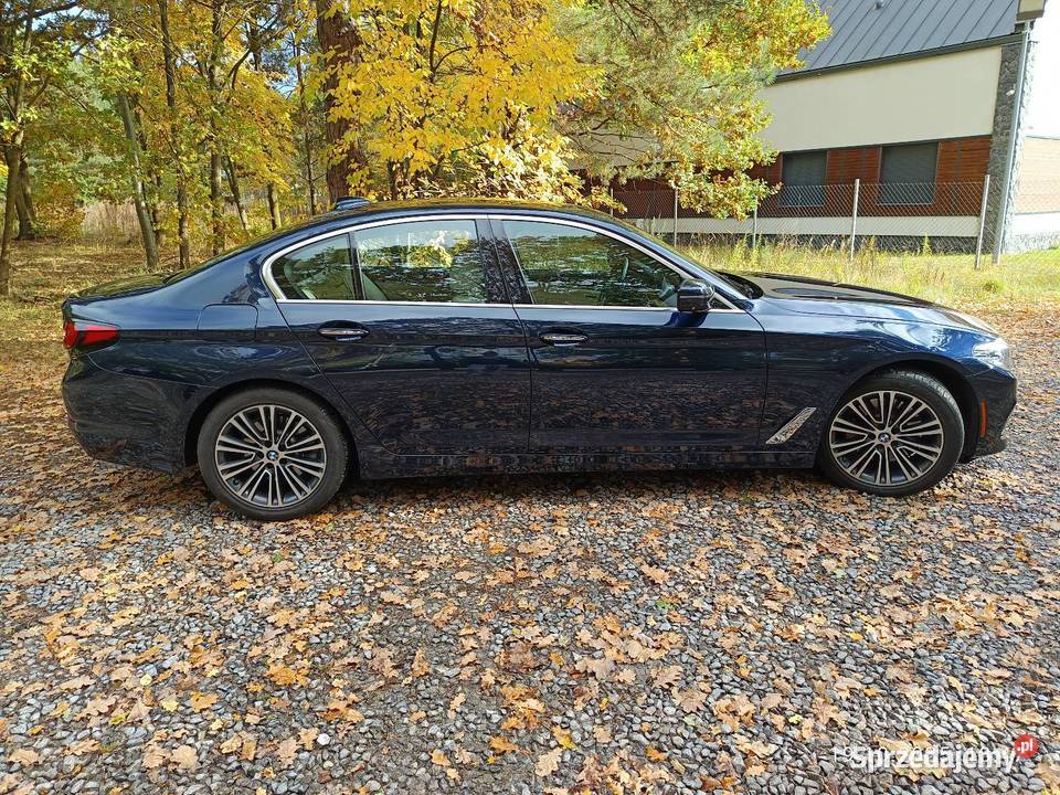 BMW Seria 5 G30 252 xDrive Luxury Line HUD 4/5 Komorów